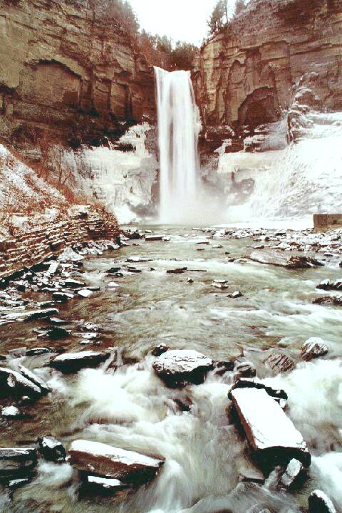 [Taughannock Fall]